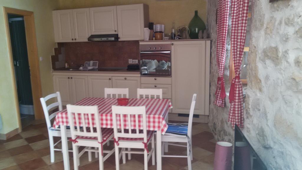 Apartment Elda Петрчане Экстерьер фото
