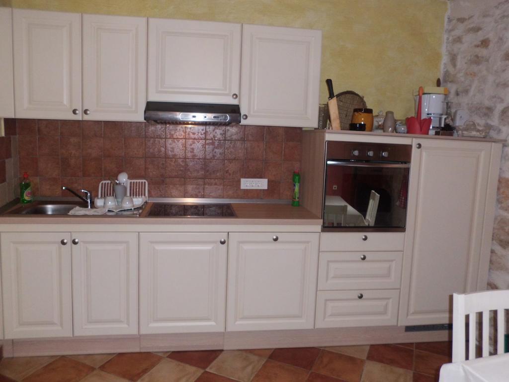 Apartment Elda Петрчане Номер фото
